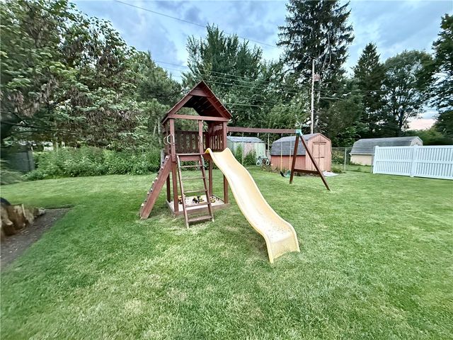 328 Beckenham Road, Englewood, OH 45322