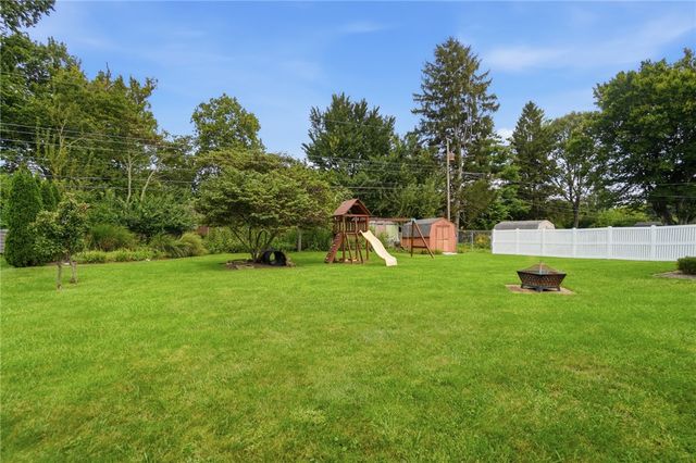 328 Beckenham Road, Englewood, OH 45322