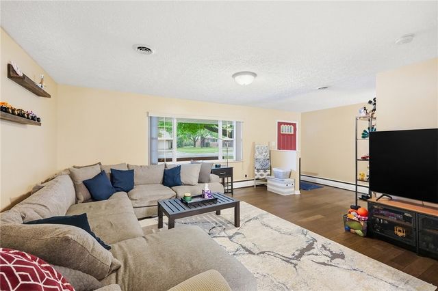 328 Beckenham Road, Englewood, OH 45322