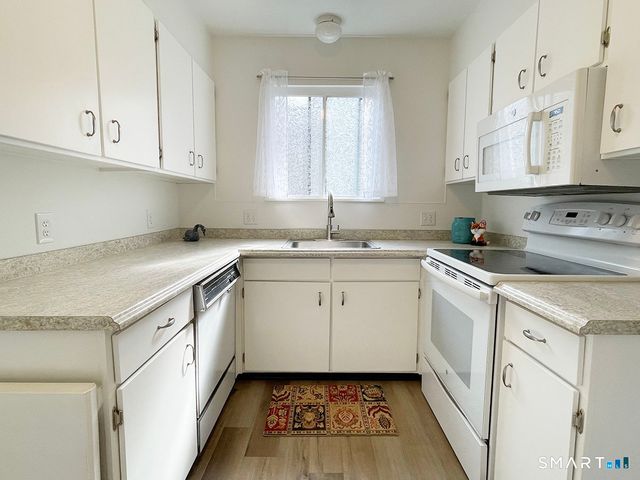184 Heritage Village A, Southbury, CT 06488