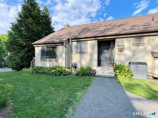 184 Heritage Village A, Southbury, CT 06488