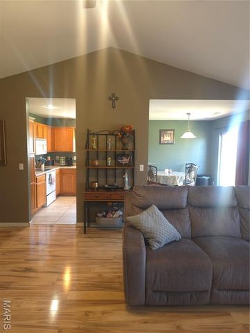 223 Settlers Pass, Waynesville, MO 65583