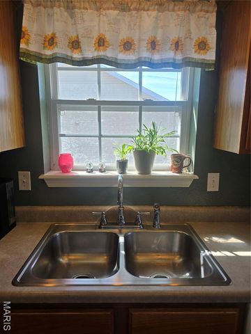 223 Settlers Pass, Waynesville, MO 65583