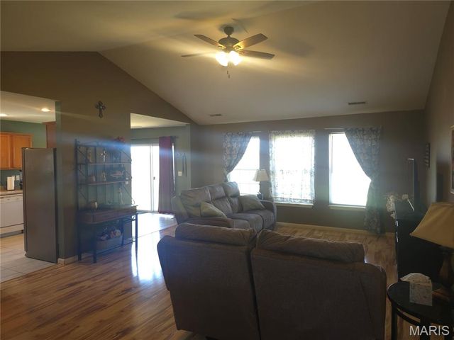 223 Settlers Pass, Waynesville, MO 65583