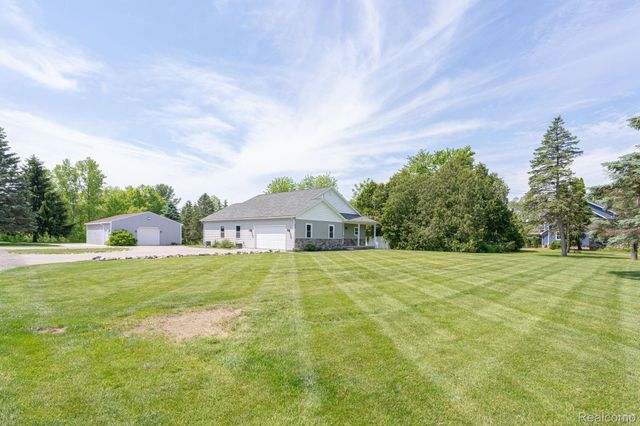 4610 Clyde Road, Oceola Township, MI 48855