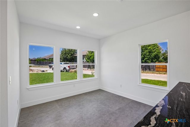 1301 Low Branch Lane 9, Leander, TX 78641