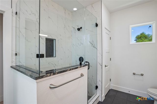 1301 Low Branch Lane 9, Leander, TX 78641
