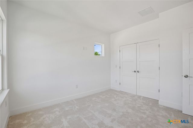 1301 Low Branch Lane 9, Leander, TX 78641