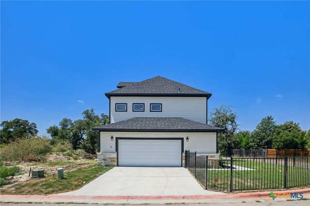1301 Low Branch Lane 9, Leander, TX 78641
