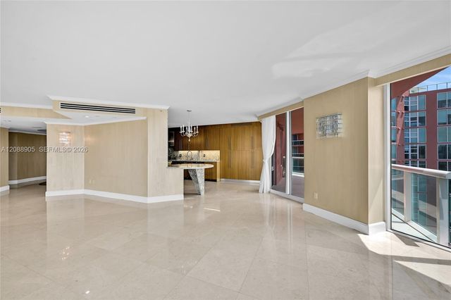 3370 Hidden Bay Drive 2813, Aventura, FL 33180