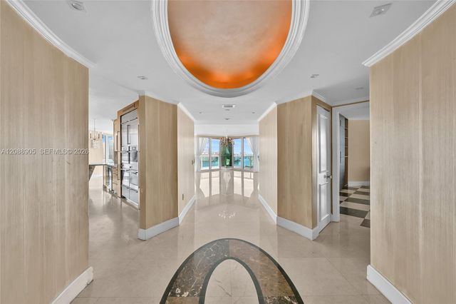 3370 Hidden Bay Drive 2813, Aventura, FL 33180
