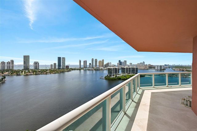 3370 Hidden Bay Drive 2813, Aventura, FL 33180