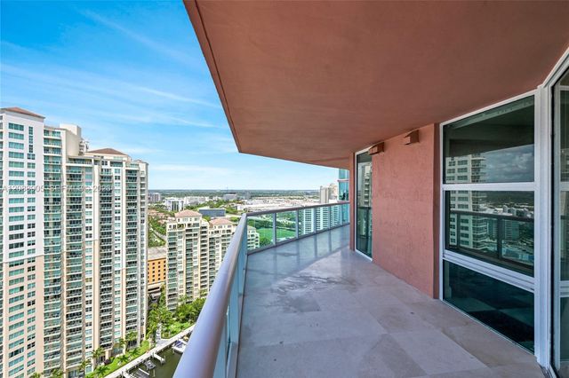 3370 Hidden Bay Drive 2813, Aventura, FL 33180