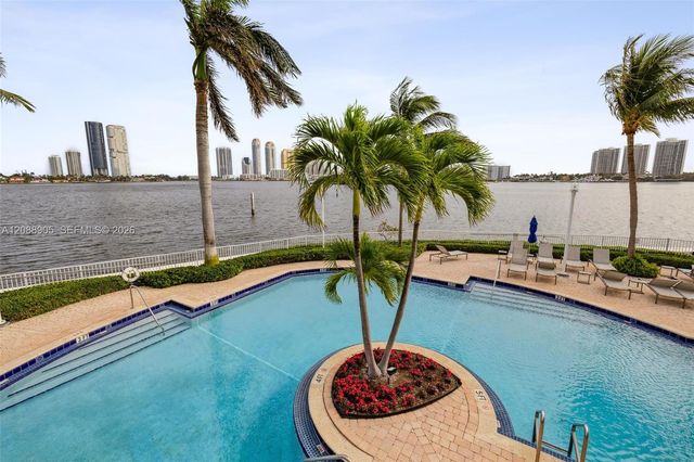 3370 Hidden Bay Drive 2813, Aventura, FL 33180