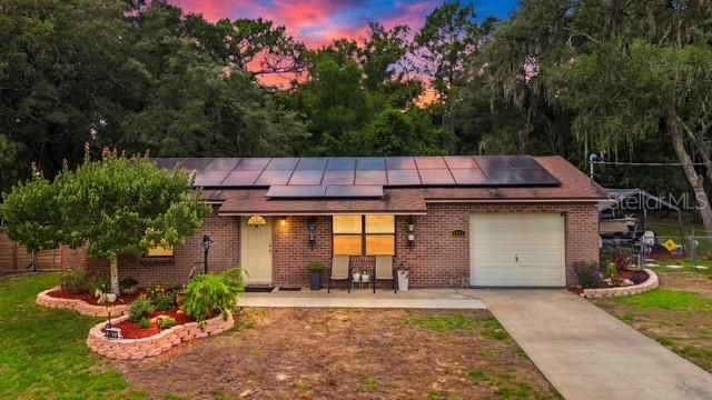 6057 KNOLLWOOD DRIVE, Dade City, FL 33523
