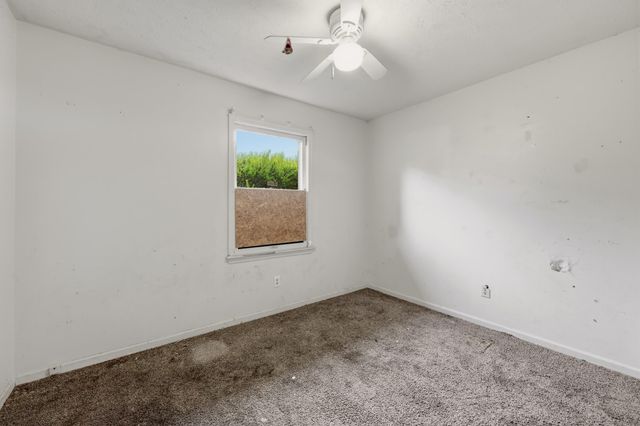 605 Elk Lake Drive, Lexington, KY 40517