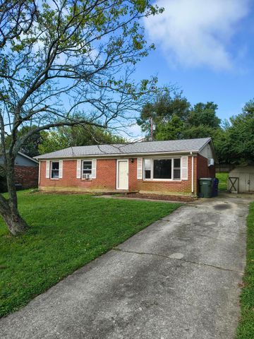 605 Elk Lake Drive, Lexington, KY 40517