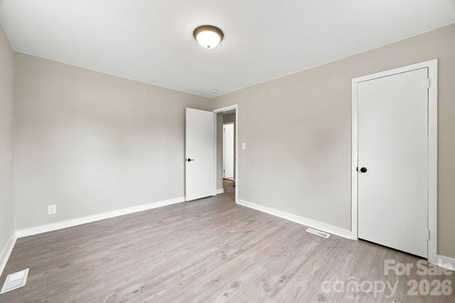 552 Old NC 277 Road, Bessemer City, NC 28016