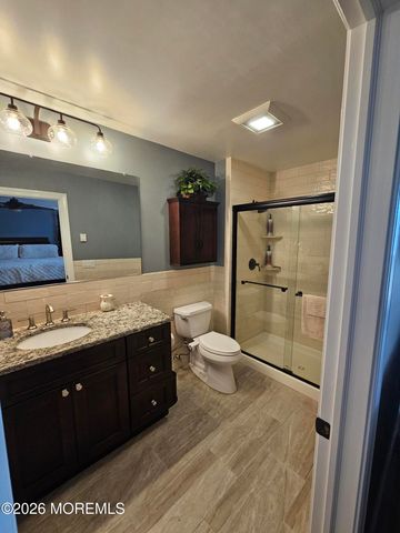 23 Twyford Lane, Manchester, NJ 08759