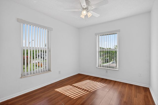 7599 NW 73rd Terrace, Tamarac, FL 33321