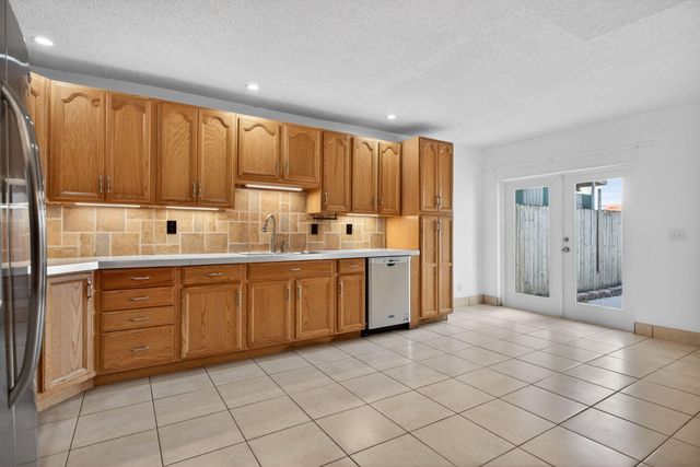 7599 NW 73rd Terrace, Tamarac, FL 33321