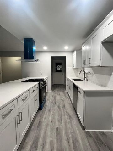 1006 McCallum Drive, Garland, TX 75042