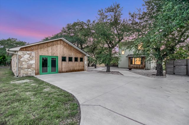 13 Meridian DR, Wimberley, TX 78676