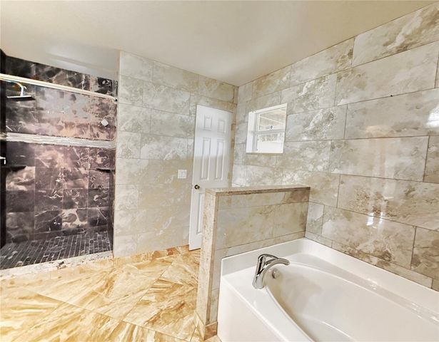 774 LOBELIA DR, Davenport, FL 33837