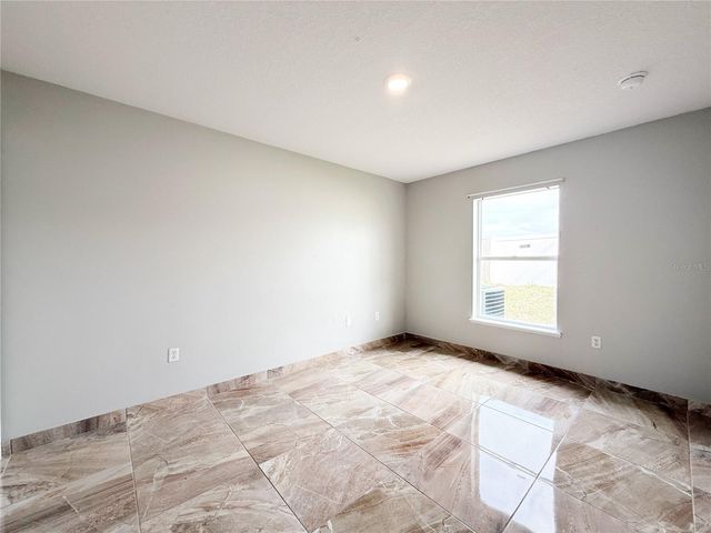 774 LOBELIA DR, Davenport, FL 33837