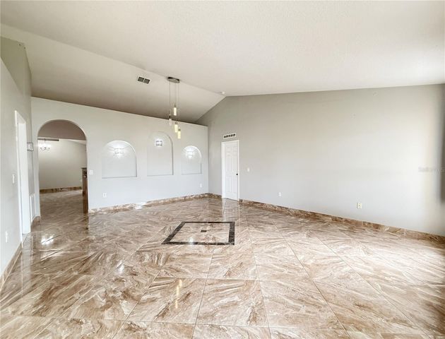 774 LOBELIA DR, Davenport, FL 33837