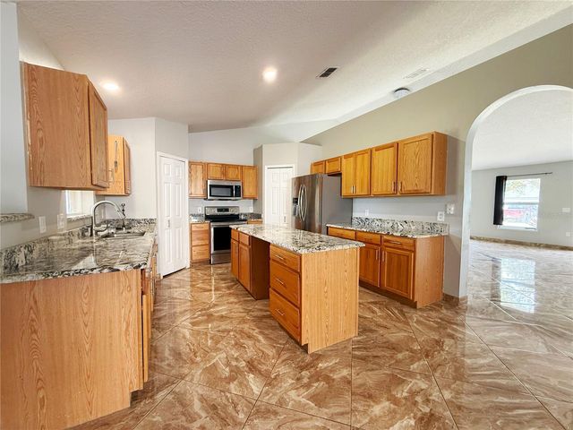 774 LOBELIA DR, Davenport, FL 33837