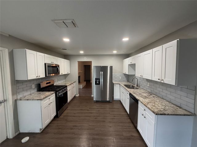 738 Brighton Lane, Garland, TX 75043