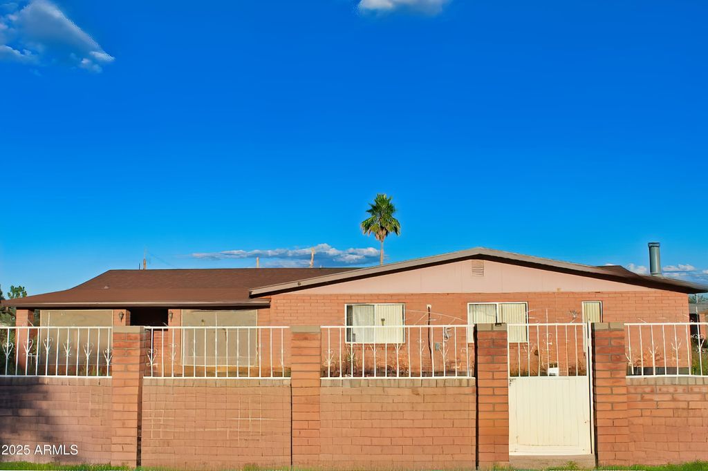 4839 S Santa Aurelia Avenue, Sierra Vista, AZ 85650