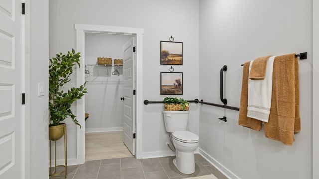 2208 Cheltenham Pl, Columbia, TN 38401