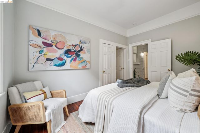 1206 E 22Nd St, Oakland, CA 94606