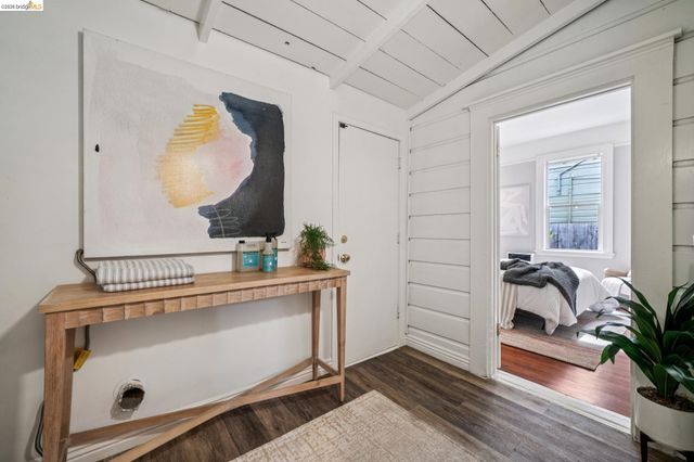 1206 E 22Nd St, Oakland, CA 94606