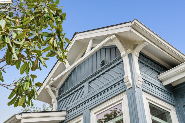 1206 E 22Nd St, Oakland, CA 94606