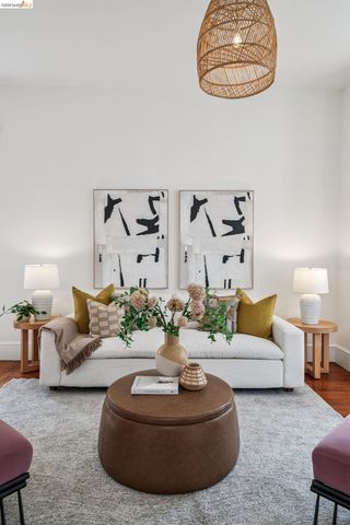 1206 E 22Nd St, Oakland, CA 94606