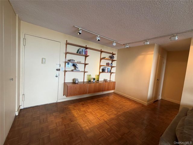1 Bay Club Drive 16H, Bayside, NY 11360