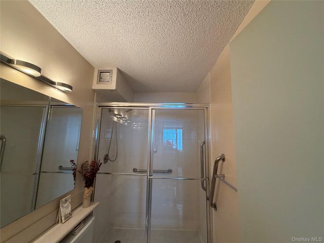 1 Bay Club Drive 16H, Bayside, NY 11360