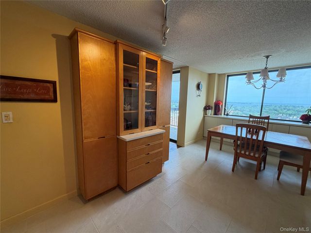 1 Bay Club Drive 16H, Bayside, NY 11360