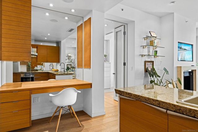 550 Front Street 1007, San Diego, CA 92101