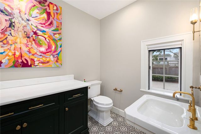 330 Freeman Parkway, Providence, RI 02906