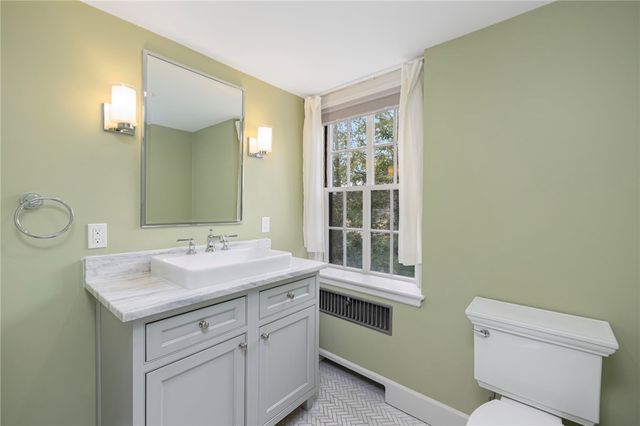 330 Freeman Parkway, Providence, RI 02906