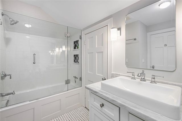 330 Freeman Parkway, Providence, RI 02906