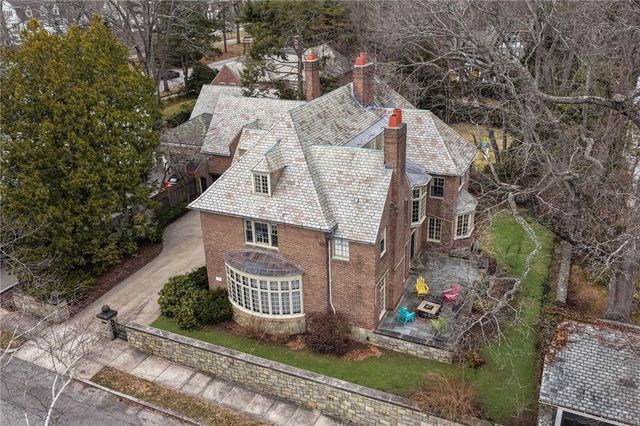 330 Freeman Parkway, Providence, RI 02906