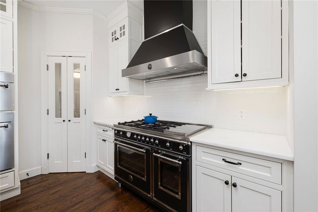 330 Freeman Parkway, Providence, RI 02906