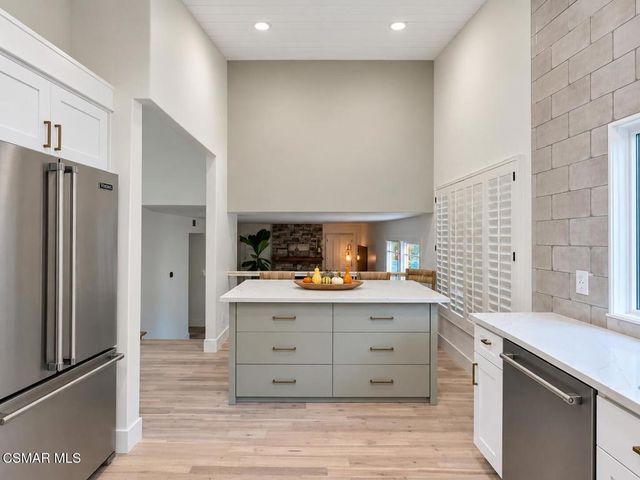 486 Raindance Street, Thousand Oaks, CA 91360