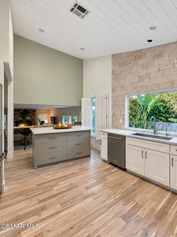 486 Raindance Street, Thousand Oaks, CA 91360