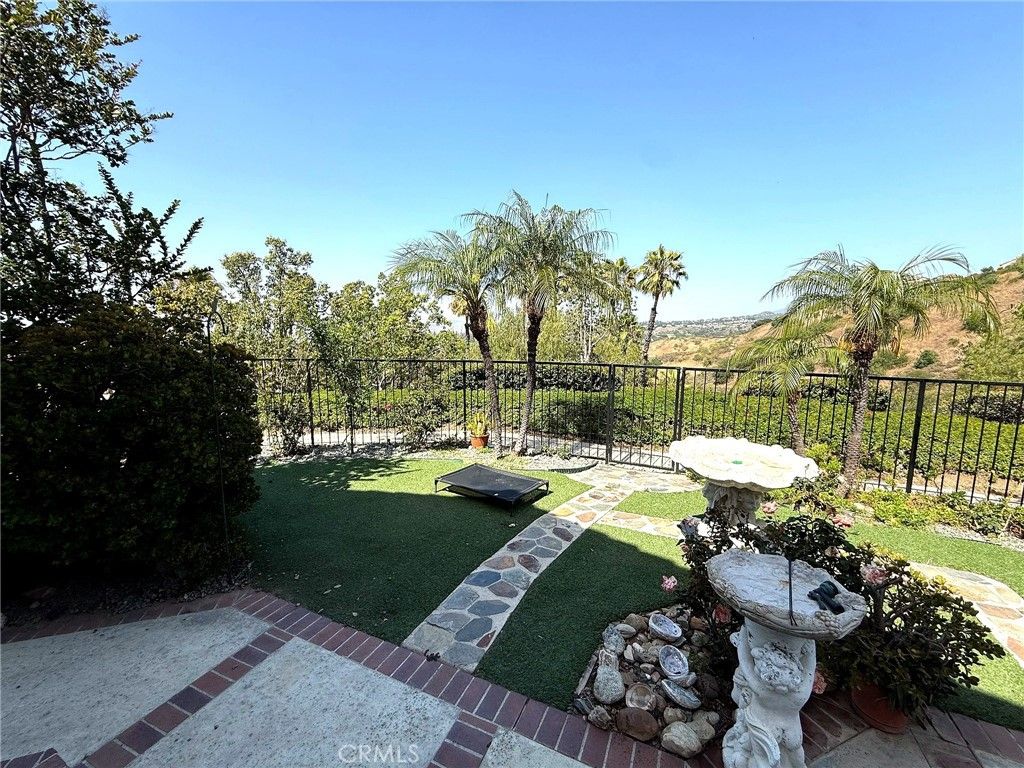Image 11 of property listing at 6079 E Butterfield, Anaheim, CA 92807